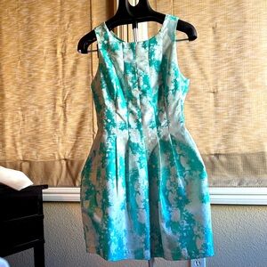 Elegant Aqua and White Sleeveless Dress